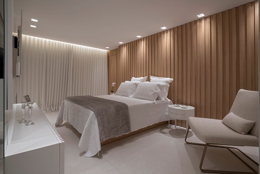 Foto 2 de um quarto de casal.jpg